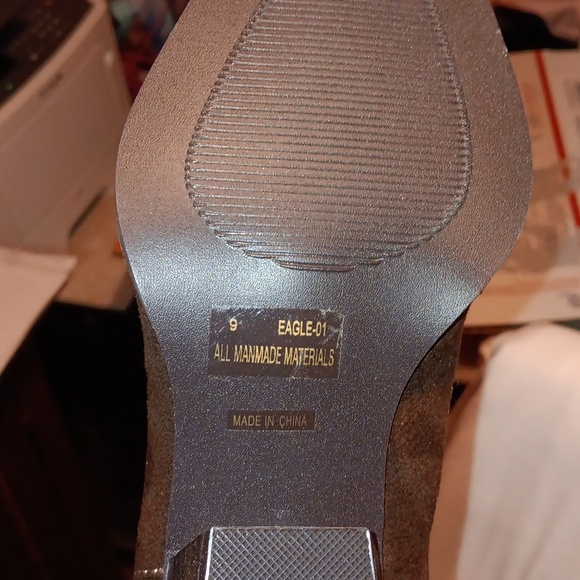 Anne Michelle Eagle-01, DBnFS in color, Size 9, Pink and brown - Picture 7 of 9